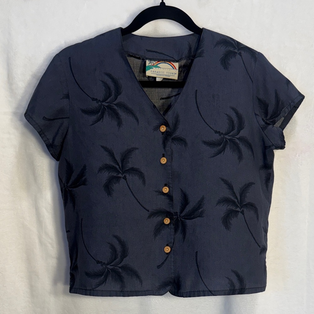Paradise Found Navy Palm Tree Hawaiian Blouse Rayon Short Sleeve V-Neck